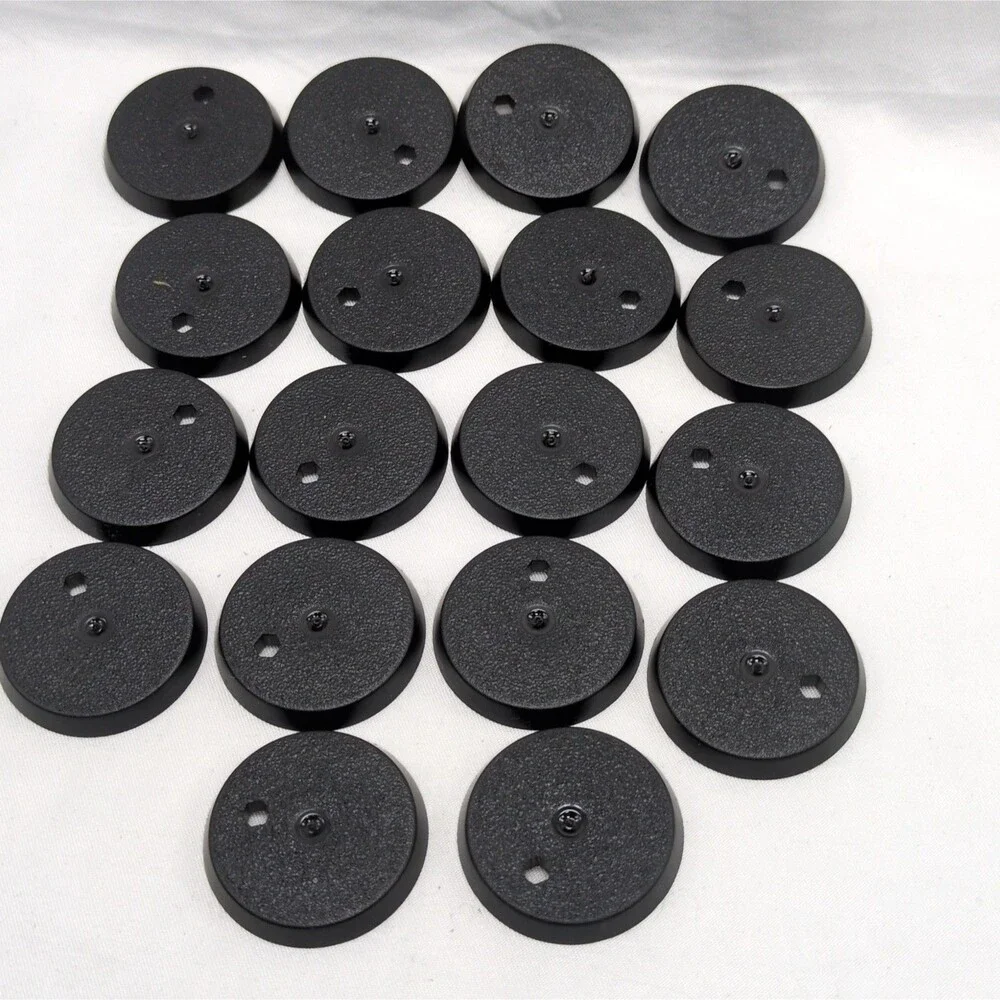 (18) 2019 Games Workshop 32mm Round Miniature Bases